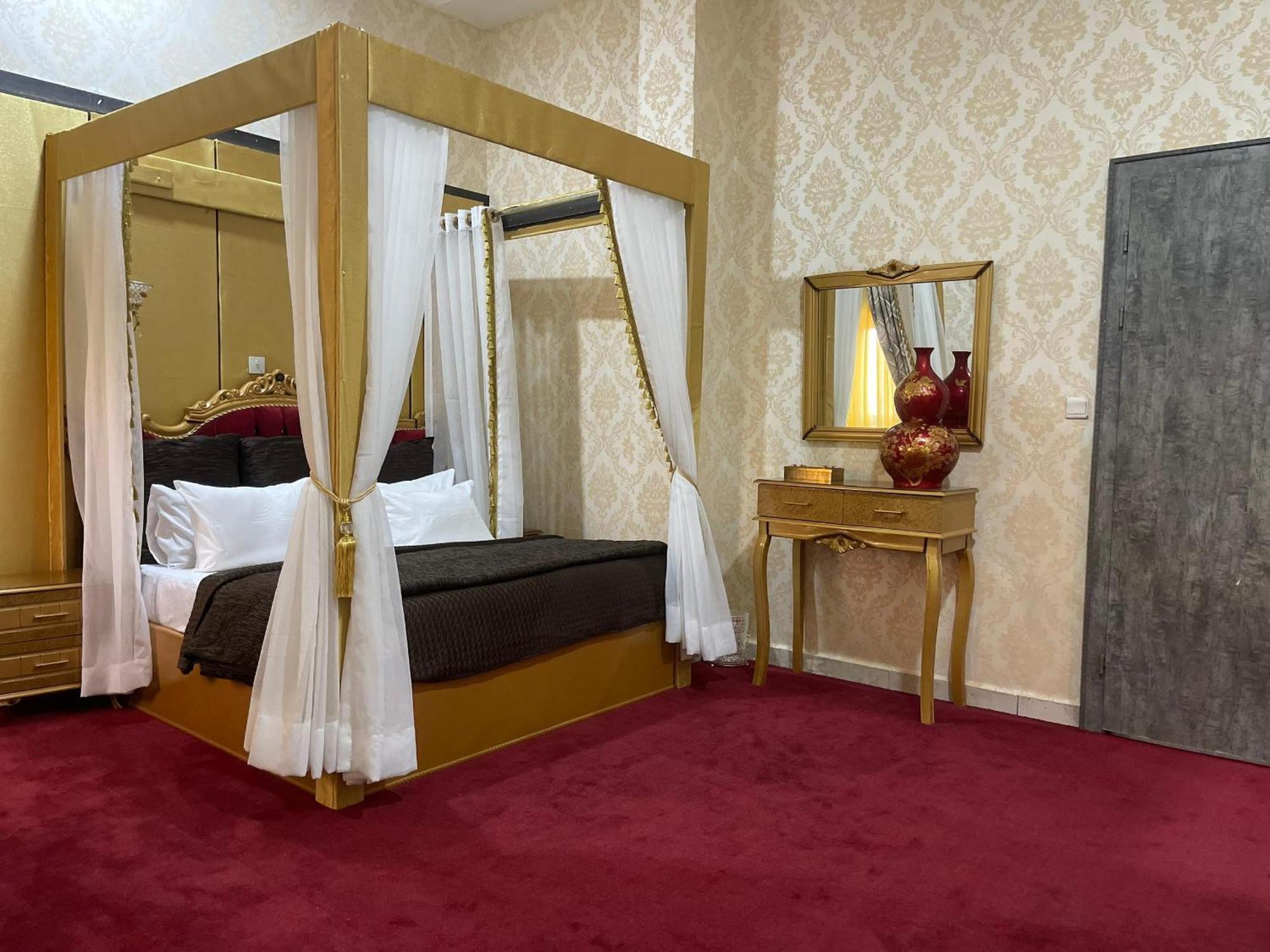 Aa Hotel And Suites Абуджа Екстер'єр фото